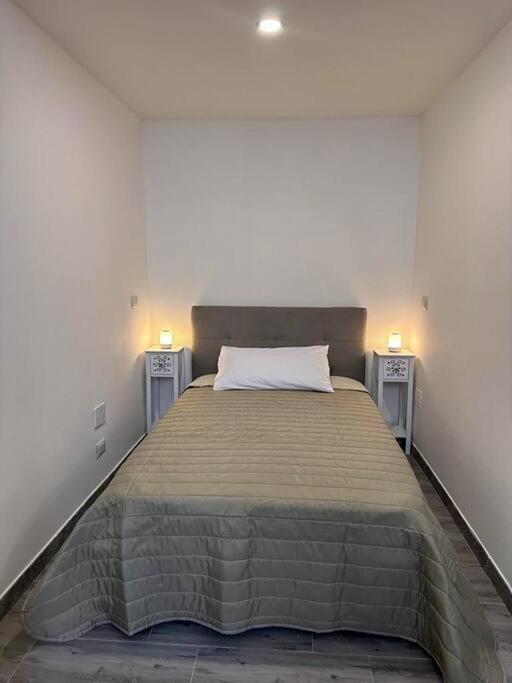 House Shantu * Catania